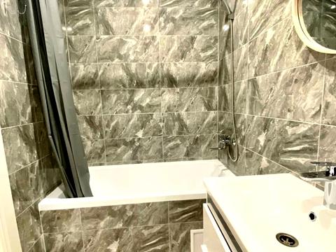 квартира за адресою Перлинна вул., 1б