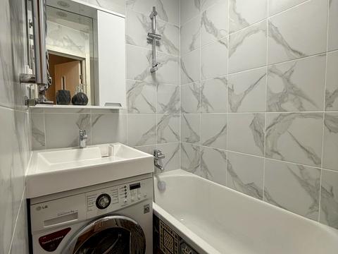 квартира за адресою Роксоляни вул., 21