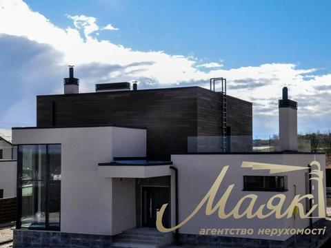 будинок за адресою Грушева вул.