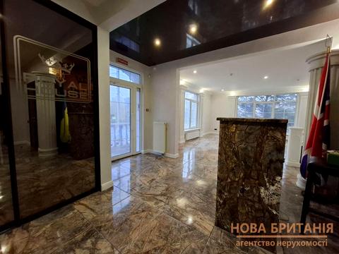 комерційна за адресою Григорія Гуляницького вул., 44/1