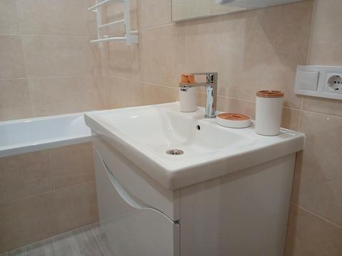 квартира за адресою Івана Білика вул. (Яблунева), 11