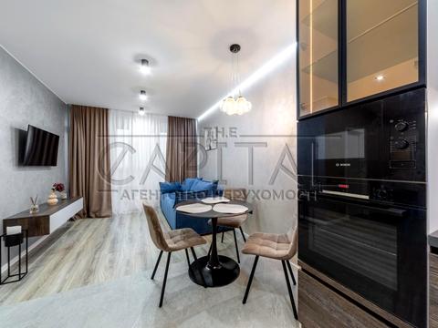 квартира за адресою Івана Виговського вул. (Маршала Гречка), 44