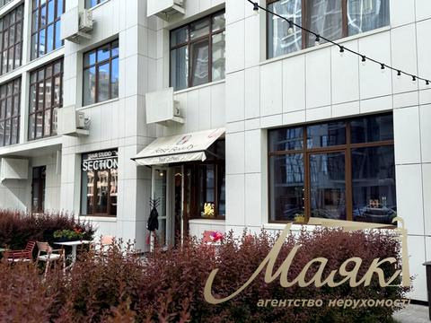 комерційна за адресою Андрія Верхогляда вул. (Михайла Драгомирова), 1-20