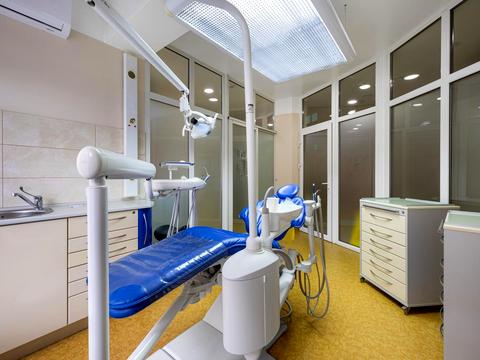 комерційна за адресою Генерала Тараса Чупринки вул. (Пушкіна), 3