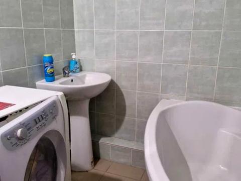 квартира за адресою Радісна вул. (Ватутіна), 20-А