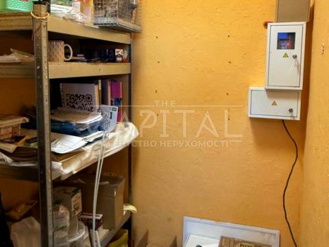 комерційна за адресою Миколи Бажана просп., 16