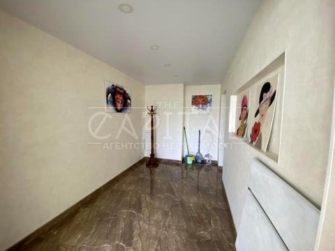 комерційна за адресою Антоновича вул. (Горького), 165