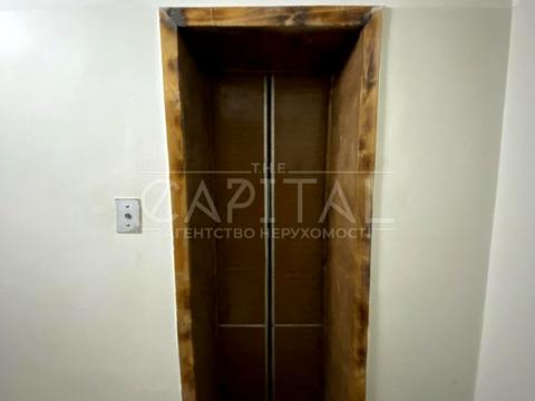 комерційна за адресою Антоновича вул. (Горького), 165