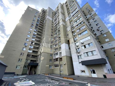 комерційна за адресою Антоновича вул. (Горького), 165