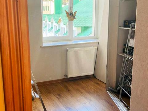 квартира за адресою Митрополита Шептицького вул., 1