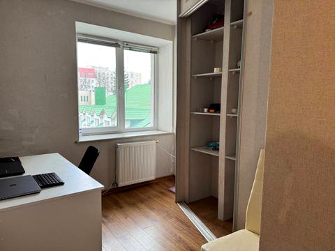 квартира за адресою Митрополита Шептицького вул., 1