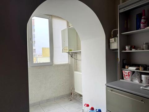 квартира за адресою Митрополита Шептицького вул., 1