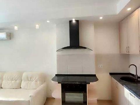 квартира за адресою Разумовська вул., 10/12