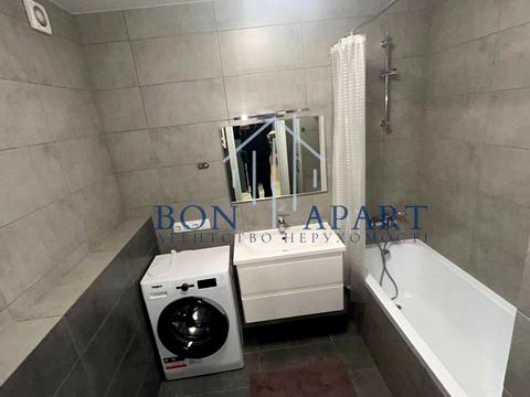 квартира по адресу Олександра Олеся ул., 4-Б