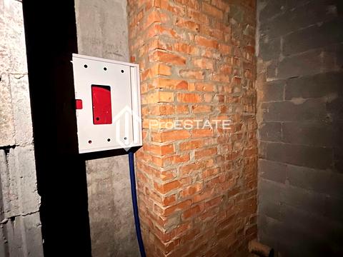 квартира по адресу Олександра Олеся ул., 9-А