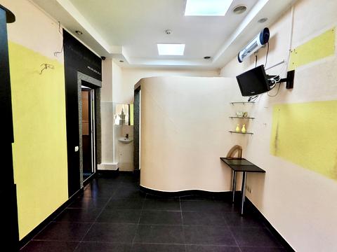 комерційна за адресою Шевченка пл., 3