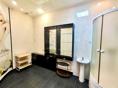 комерційна за адресою Шевченка пл., 3