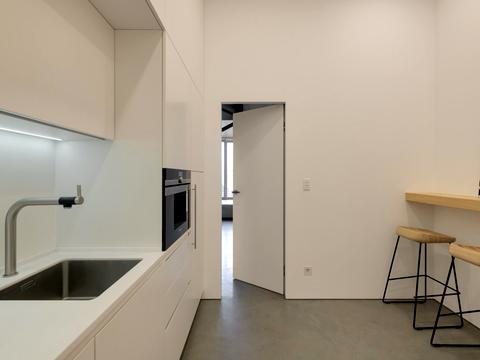 комерційна за адресою Олександра Кониського вул., 46