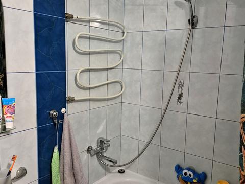 квартира за адресою Кривий Ріг, Джона Маккейна вул. (Армавірська), 2