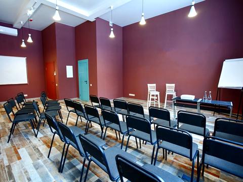 коммерческая по адресу Василия Тютюнника ул. (Анрі Барбюса), 51/1А