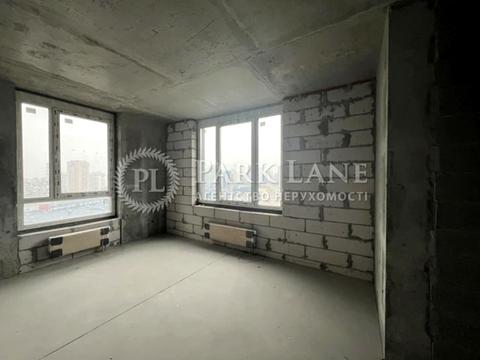 квартира по адресу Олександра Олеся ул., 8/17