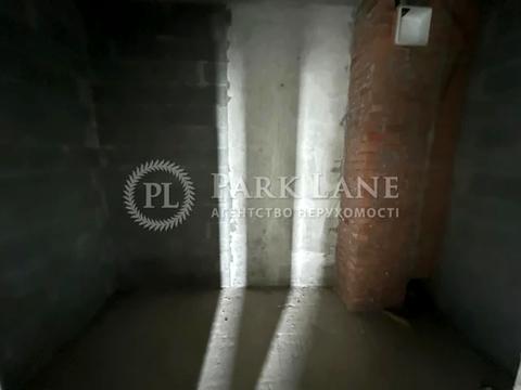 квартира по адресу Олександра Олеся ул., 8/17