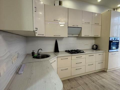 квартира за адресою Старокостянтинівське шосе, 20/4