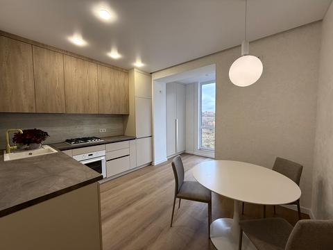 квартира за адресою Панаса Мирного вул., 16/4