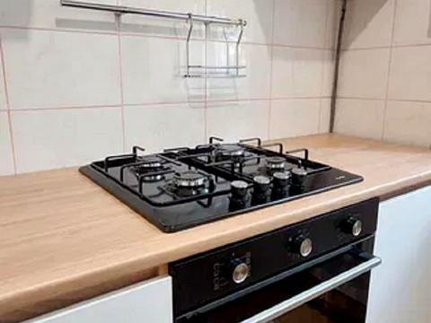 квартира по адресу Максимовича ул., 7