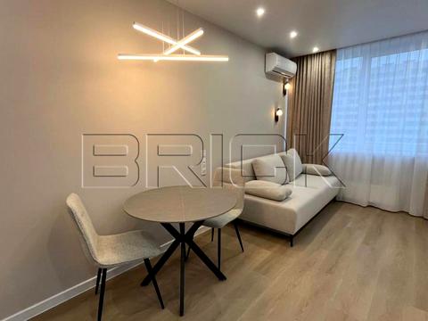 квартира за адресою Всеволода Змієнка вул., 34/21