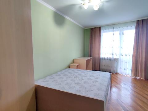 квартира за адресою Довженка вул., 12