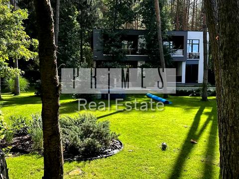 будинок за адресою Першотравнева вул.