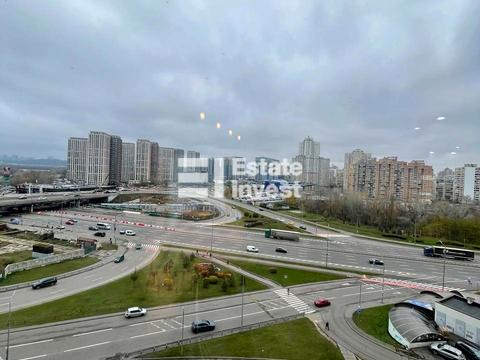 квартира по адресу Миколы Бажана просп., 10