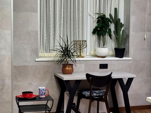 квартира за адресою Промениста вул., 42