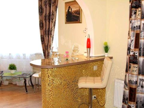 квартира по адресу Феодосийская ул., 1-А