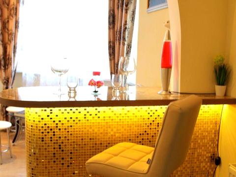 квартира по адресу Феодосийская ул., 1-А