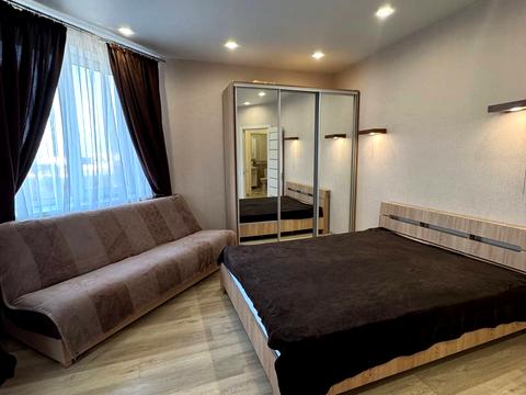 квартира по адресу Небесной Сотни просп. (Маршала Жукова), 111