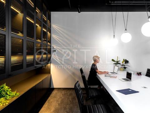 коммерческая по адресу Князей Острожских ул. (Московська), 32/2