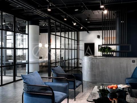 коммерческая по адресу Князей Острожских ул. (Московська), 32/2