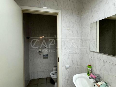 комерційна за адресою Михайла Котельникова вул., 15