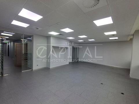 комерційна за адресою Лєскова вул., 1-А