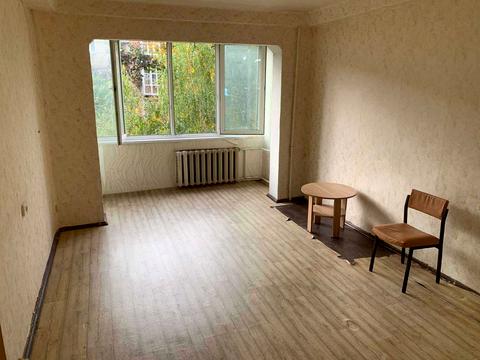 квартира за адресою Автозаводська вул., 27