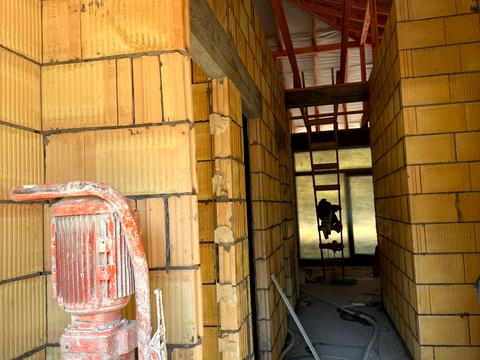 дом по адресу  ул.