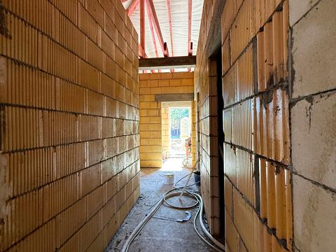 дом по адресу  ул.