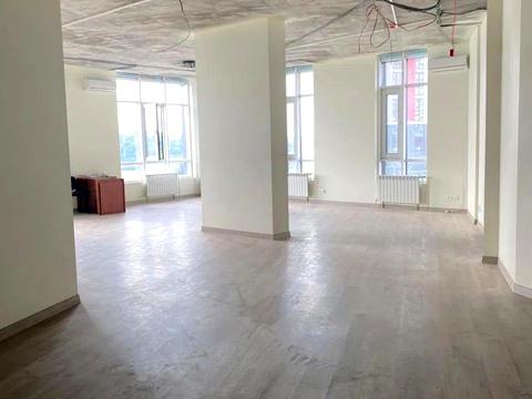 комерційна за адресою Микільсько-Слобідська вул., 15