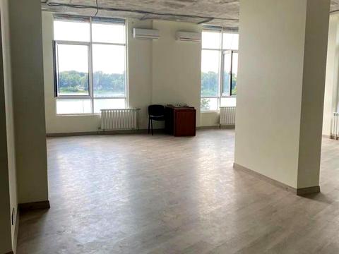 комерційна за адресою Микільсько-Слобідська вул., 15