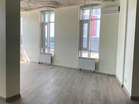 комерційна за адресою Микільсько-Слобідська вул., 15