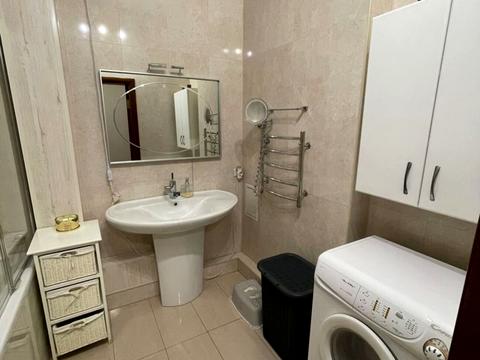 квартира за адресою Шота Руставелі вул., 44