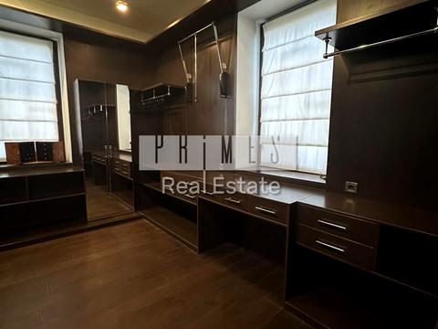 будинок за адресою смт. Козин, Лугова вул.