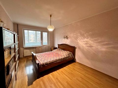 квартира за адресою Володимира Бизова вул. (Якіра), 7